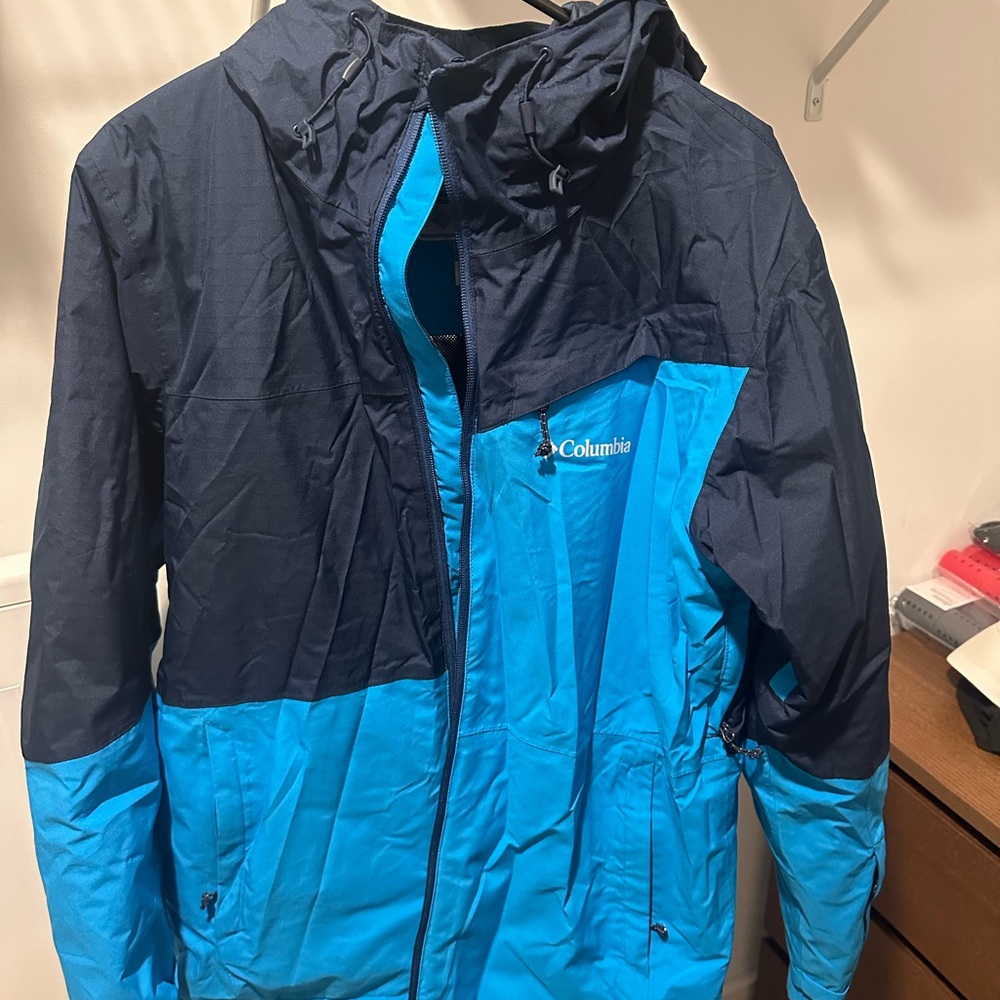 Columbia Two-Tone Blue and Black Jacket